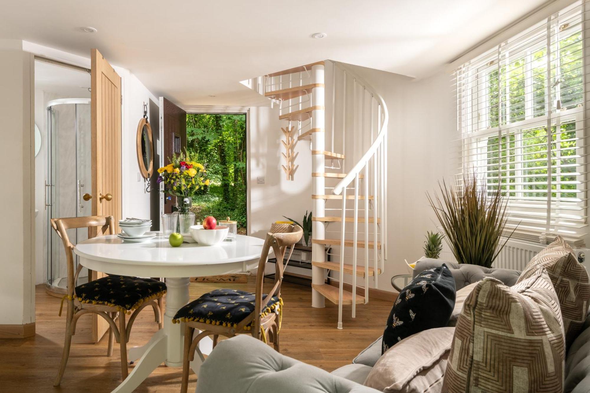 Honeycombe - Treehouse In The Heart Of Dorset Villa Blandford Forum Exterior foto